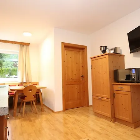 Haensel & Gretel Apartment *