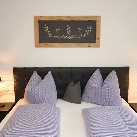 Haensel & Gretel Werfenweng